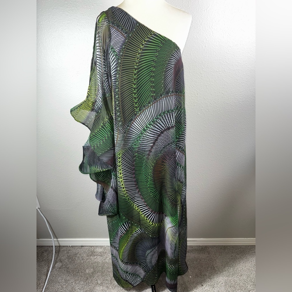 Asymmetric One-Shoulder Maxi Dress in Green Swirl Print - Picture 2 of 10